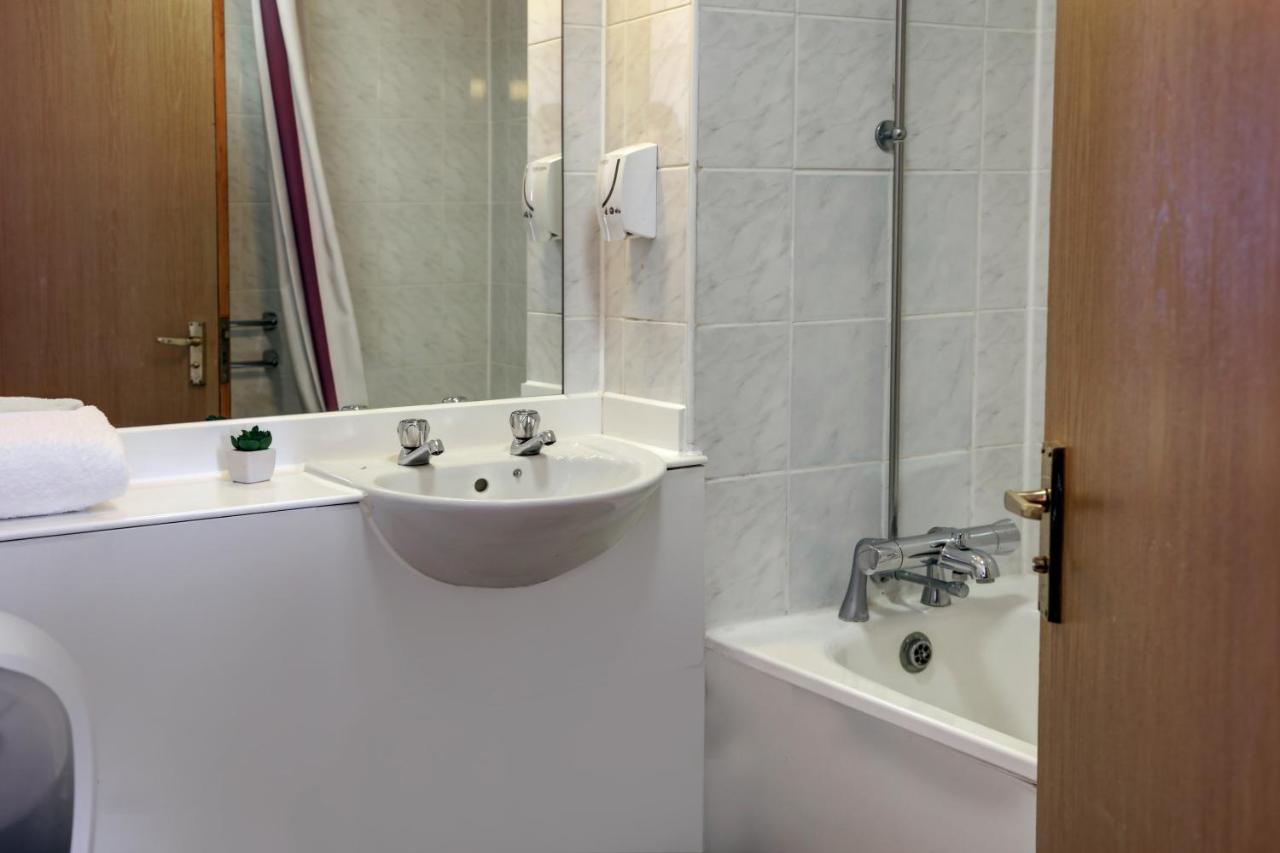 Plaza Chorley; Sure Hotel Collection By Best Western Chorley  Eksteriør bilde